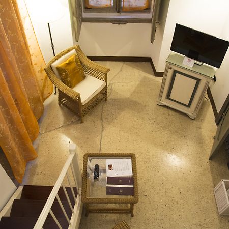 Relais Corte Palmieri & Il Chiostro - Residenza D'Epoca Галиполи Екстериор снимка