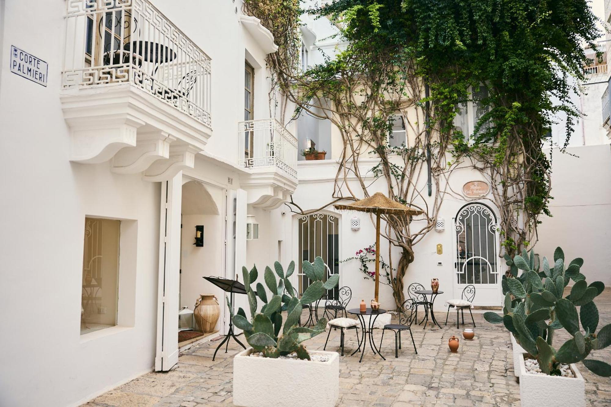 Relais Corte Palmieri & Il Chiostro - Residenza D'Epoca Галиполи Екстериор снимка