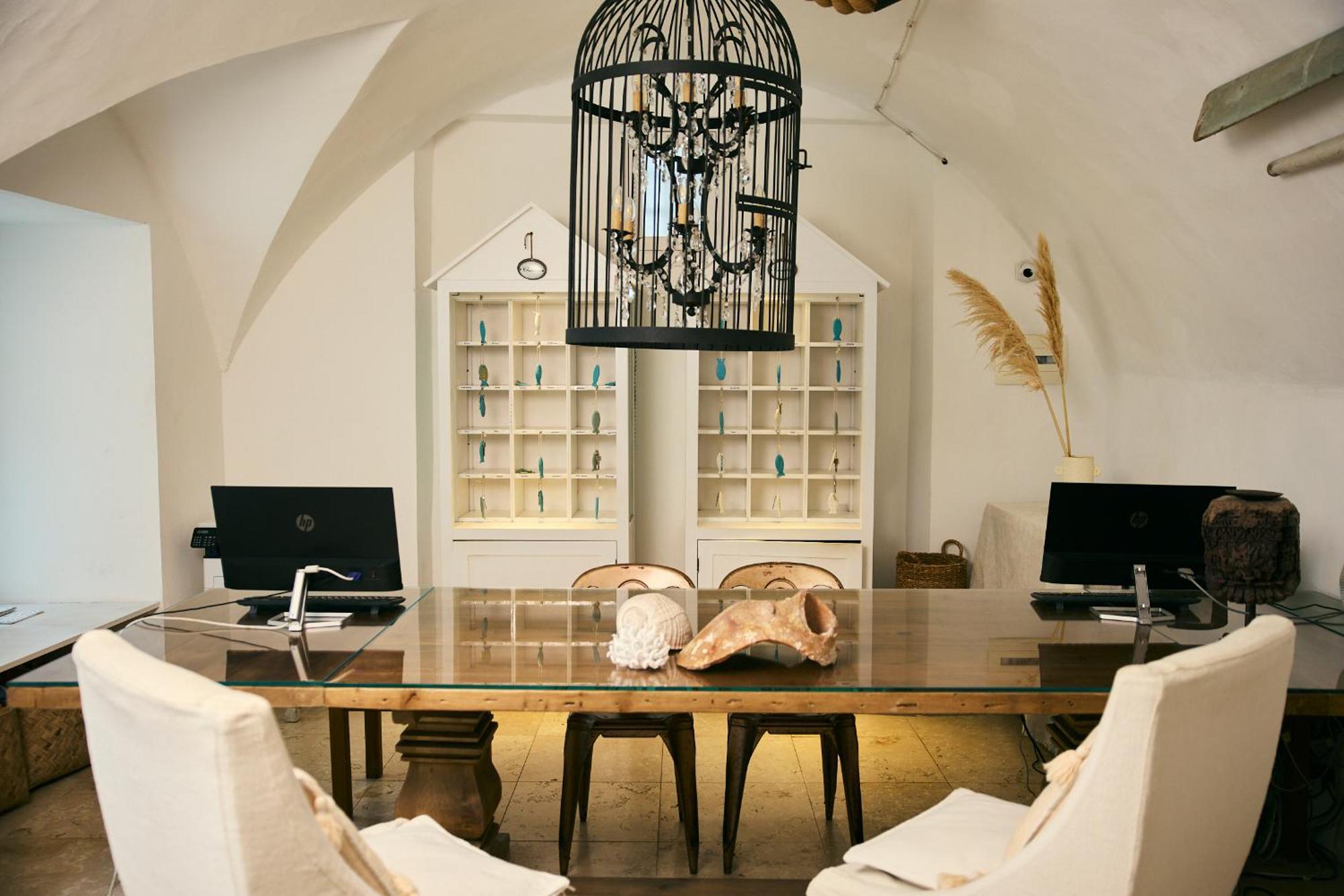Relais Corte Palmieri & Il Chiostro - Residenza D'Epoca Галиполи Екстериор снимка