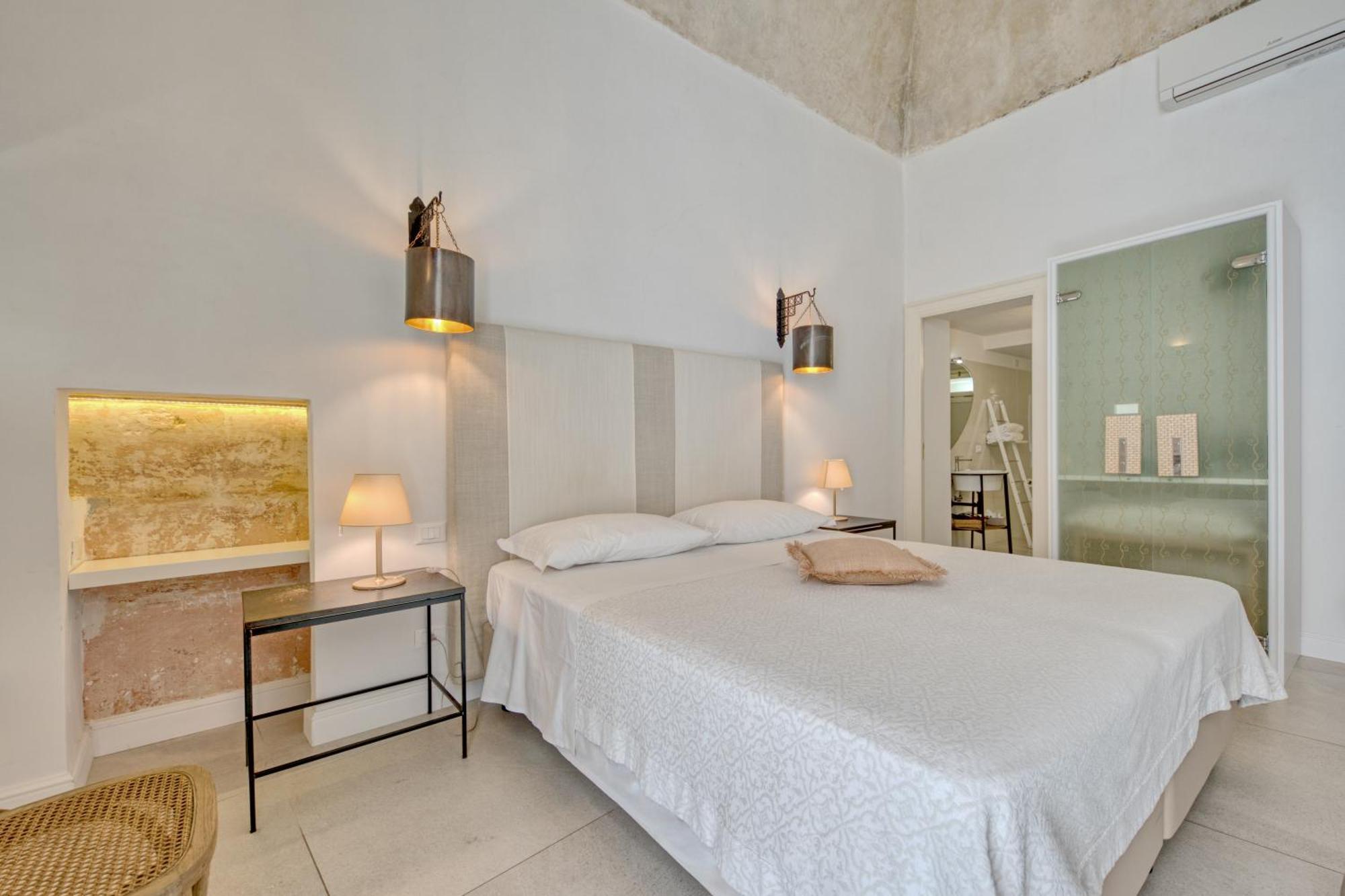Relais Corte Palmieri & Il Chiostro - Residenza D'Epoca Галиполи Екстериор снимка
