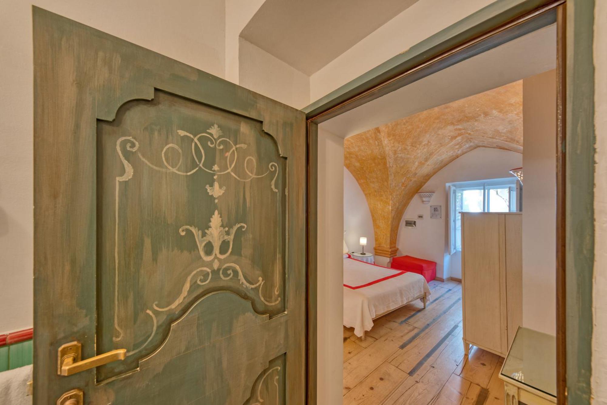 Relais Corte Palmieri & Il Chiostro - Residenza D'Epoca Галиполи Екстериор снимка